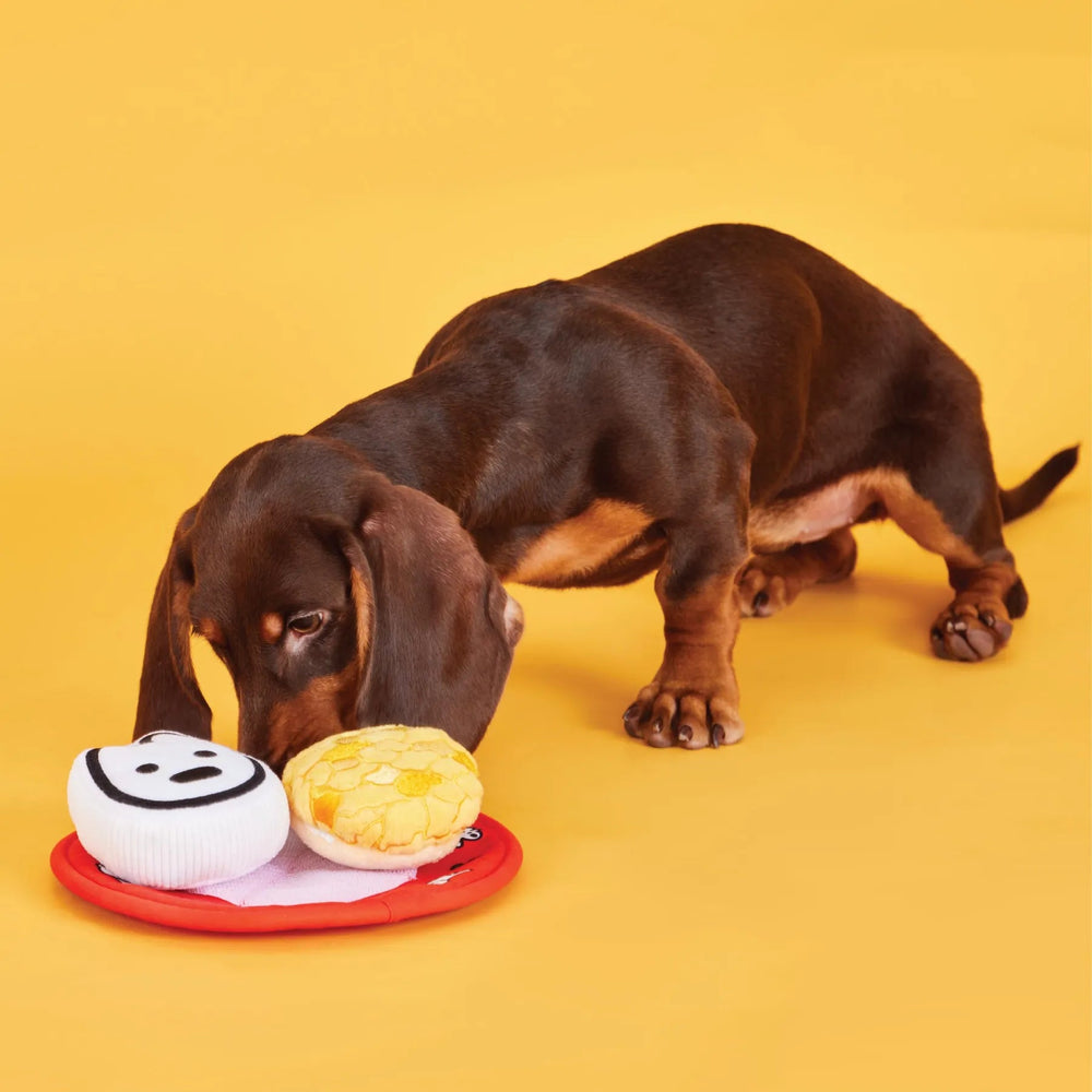 matsui DOGS x PP Lab Hong Kong Buns Blind Box | Dog Sniffing Toy | Nosework Plush Toy 松井狗狗 x PP Lab 香港麵包盲盒 | 狗狗嗅覺藏食玩具 | 鼻工作毛絨玩具 Bite Me